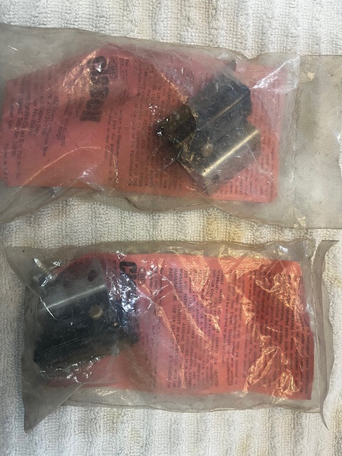 WZ-2RD19-D1  Micro Switch 1/2A 125 VDC 1/4A 250 VDC
