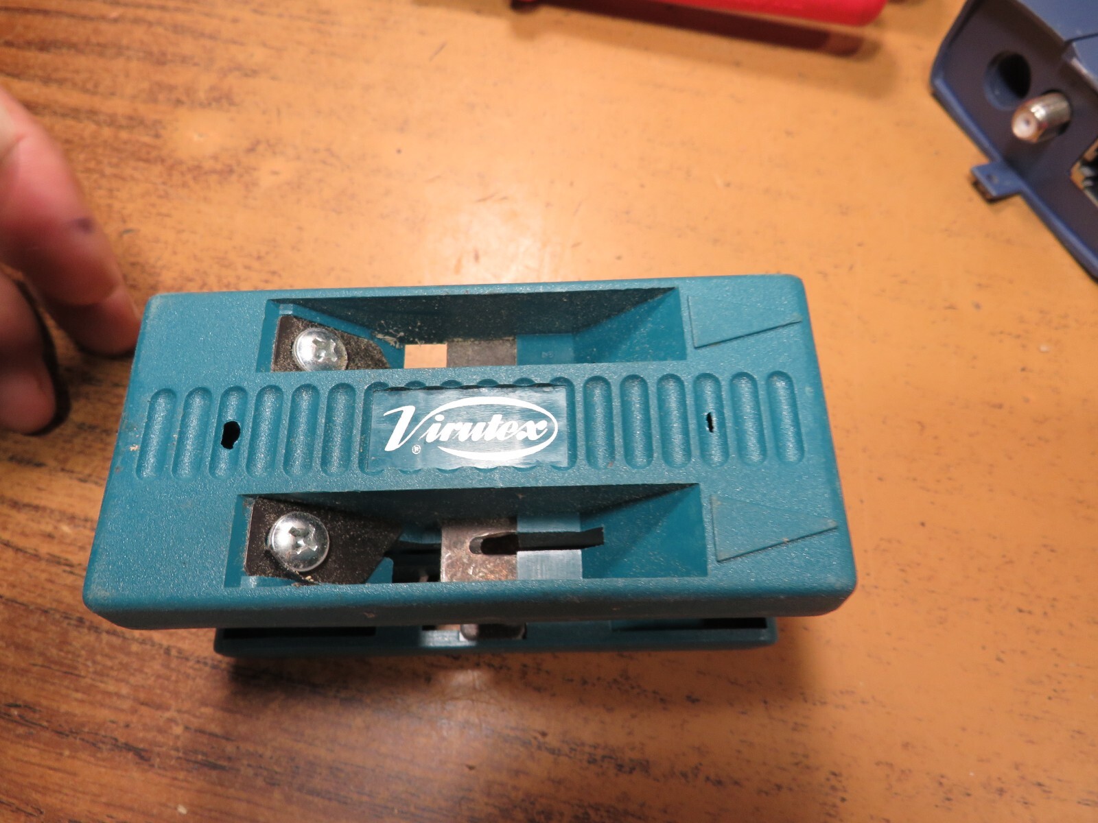 Virutex AU-93 Edgeband Trimmer