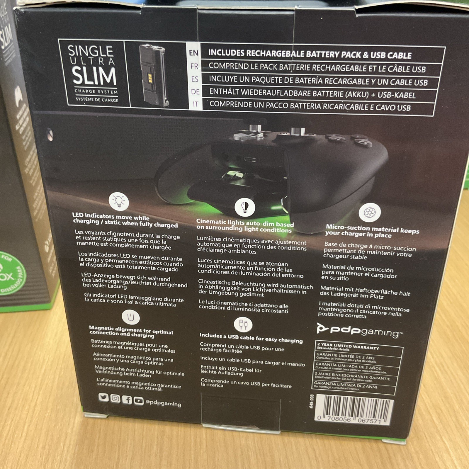 PDP Gaming Single Ultra Slim Charge System for Xbox Series X Controller