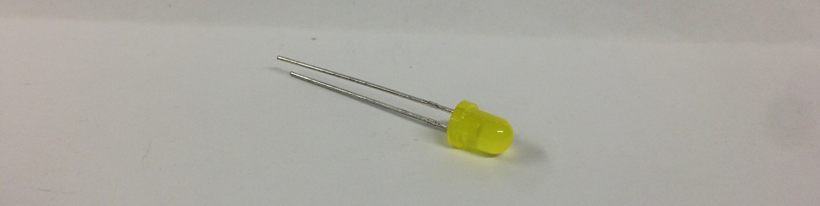 Lot of 6 pieces Data Display Products Yellow LED Part number190-LA NOS