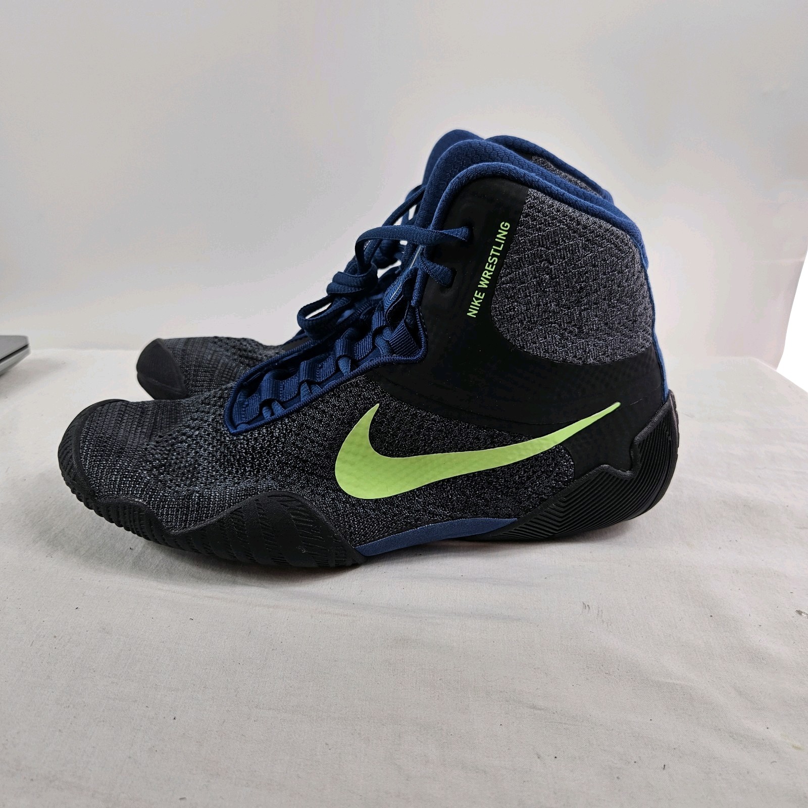 Nike Tawa Wrestling Men's Size 6.5 Anthracite Valerian Blue CI2952 004