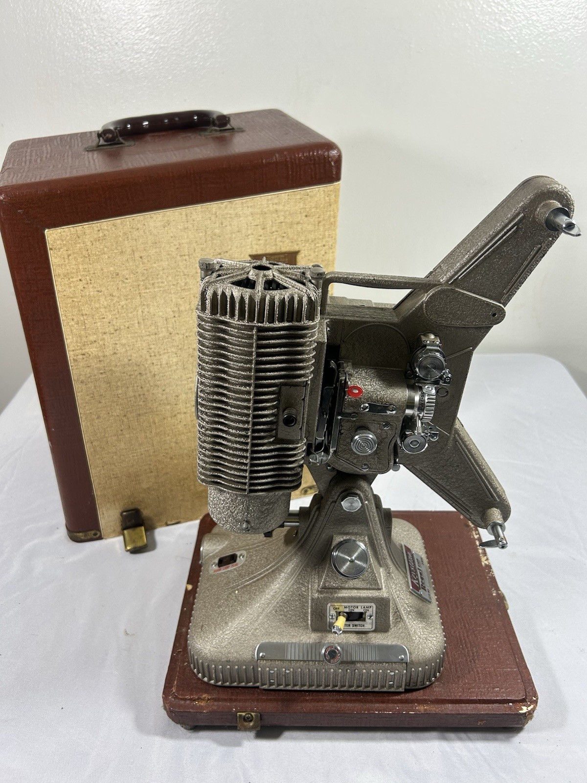 Keystone Regal K-109 Vintage 8mm Film Projector Works w/Case Missing Power Cord