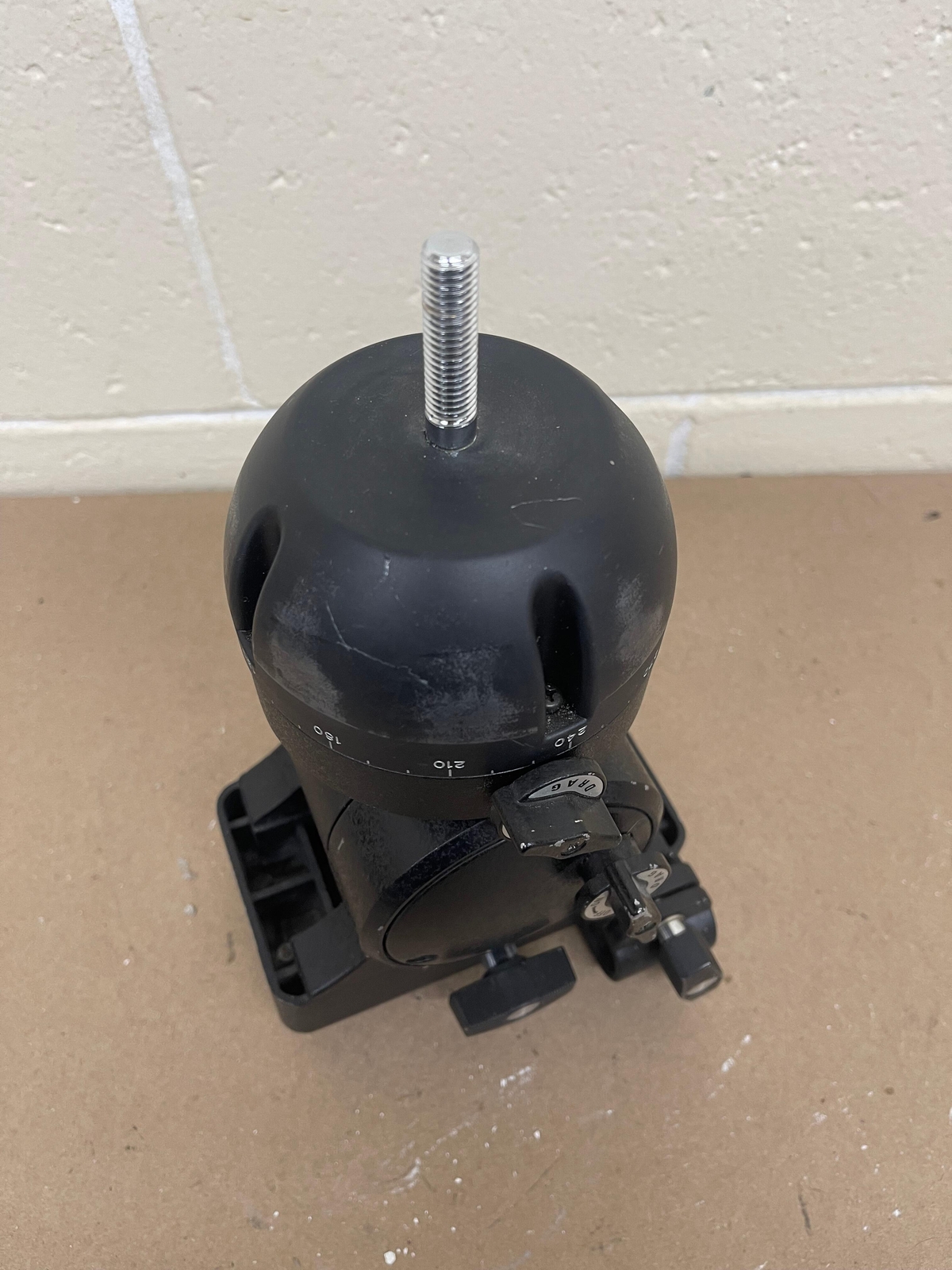 ITE H50 Fluid Head Mount