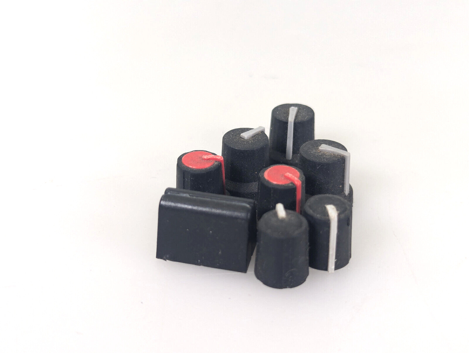 Rane TTM 57SL DJ Mixer Knobs