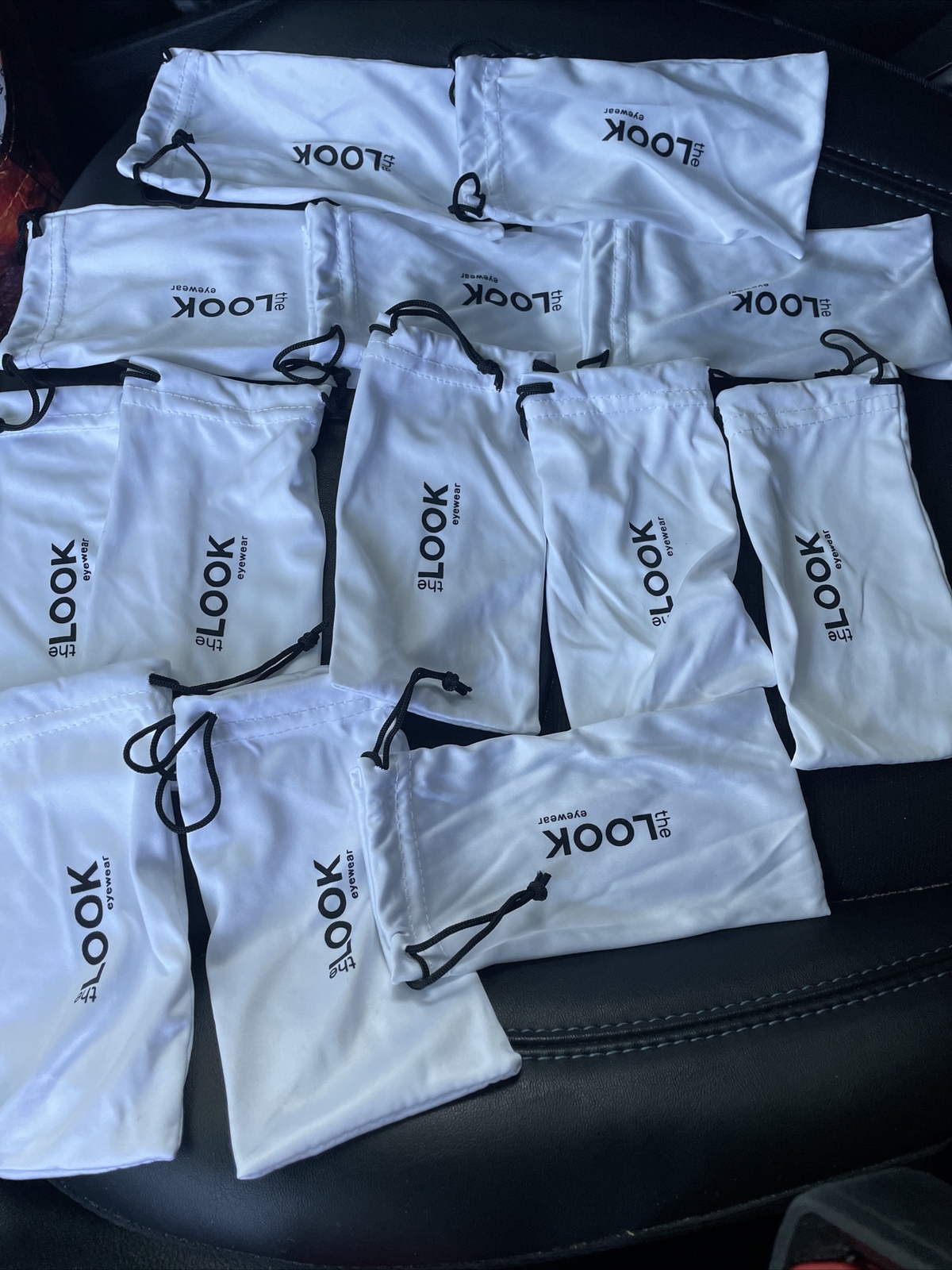 White Eyeglass Case Drawstring Pouch Cloth Bag Lot of 25 Soft Sunglass Cases New