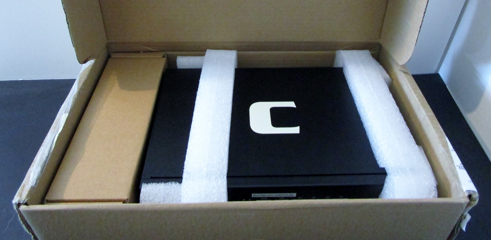 Clavister E80 Rev B Security Appliance Firewall Gateway APP-E80-R15