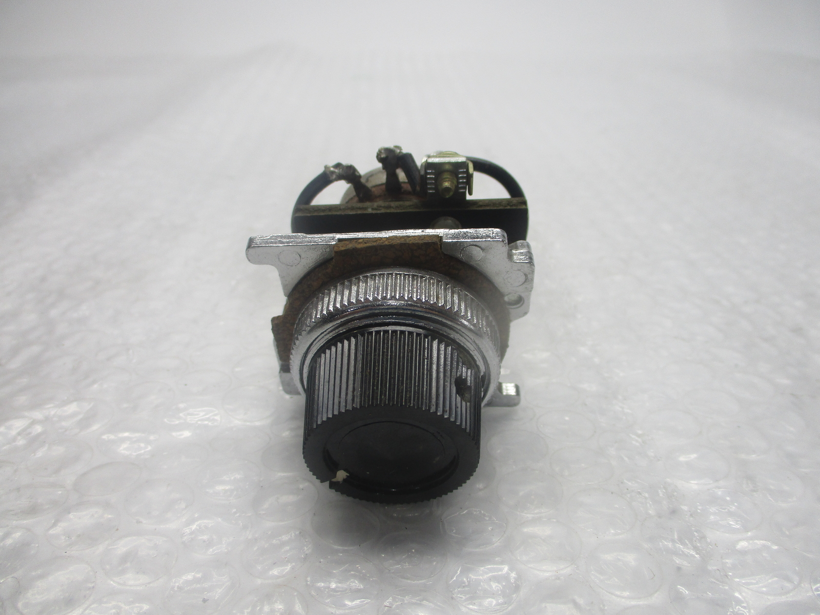 CUTLER HAMMER 10250T SELECTOR SWITCH UNMP
