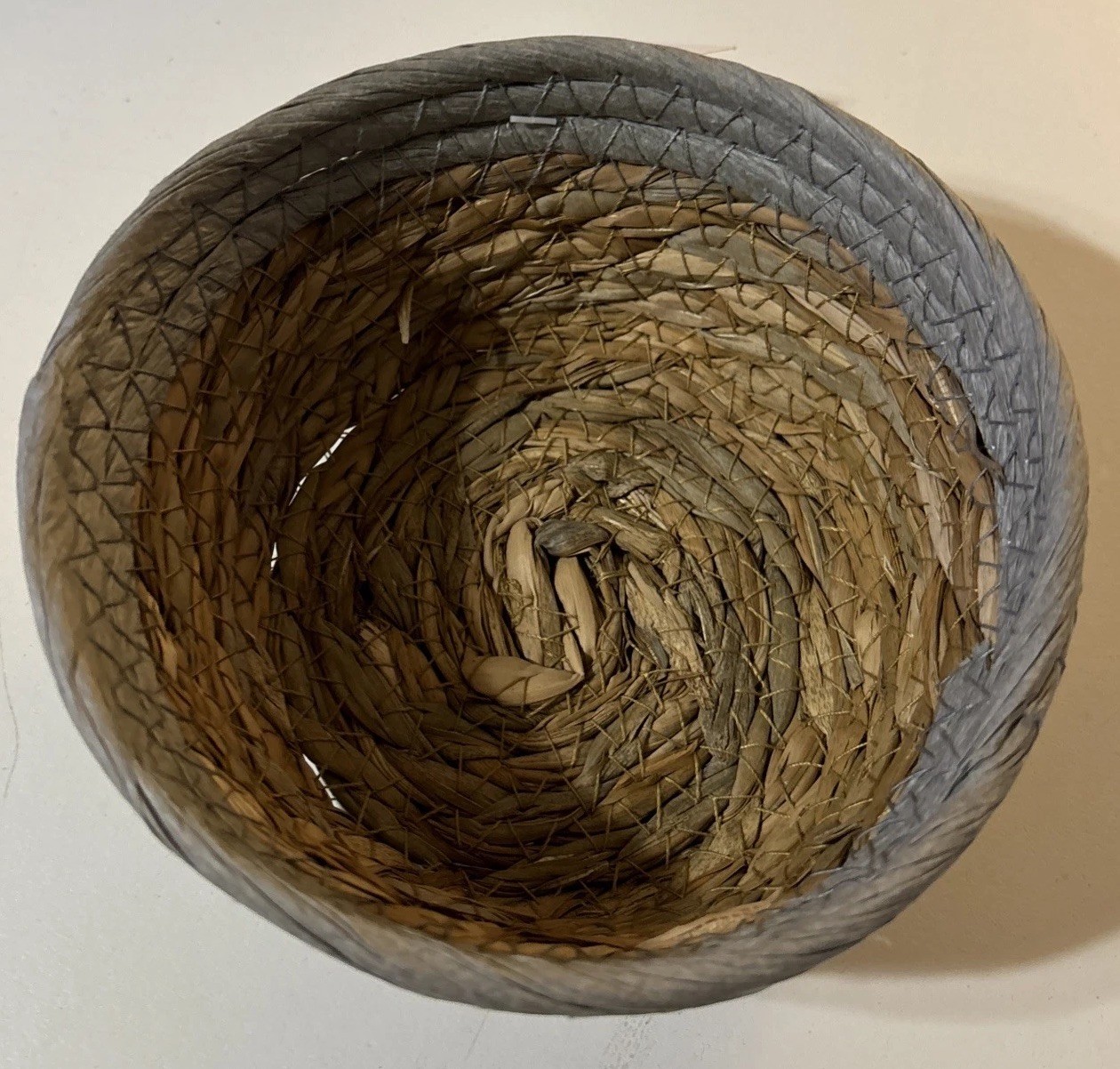 Woven Basket Small Wicker Dish Round 5.5” X 2.5”