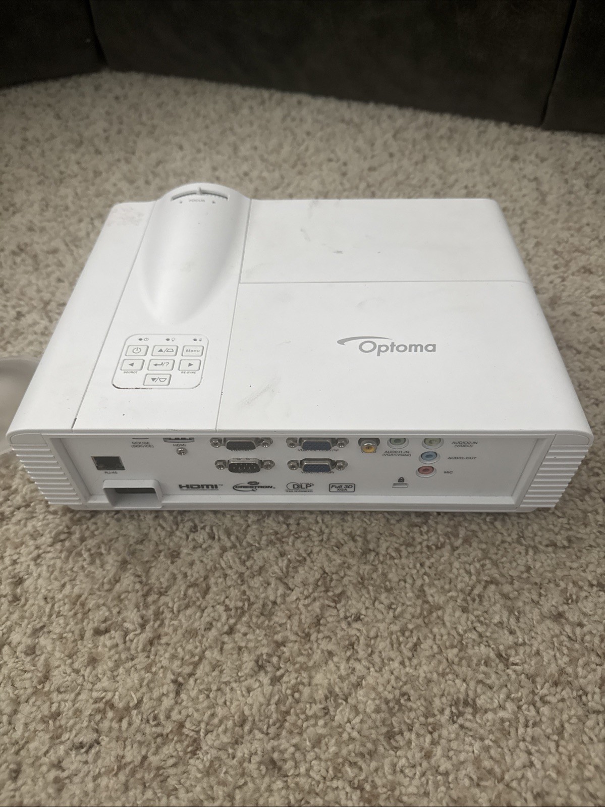 Optima Short Throw Projector, For parts, Powers on, Likely Bad Lens Issue