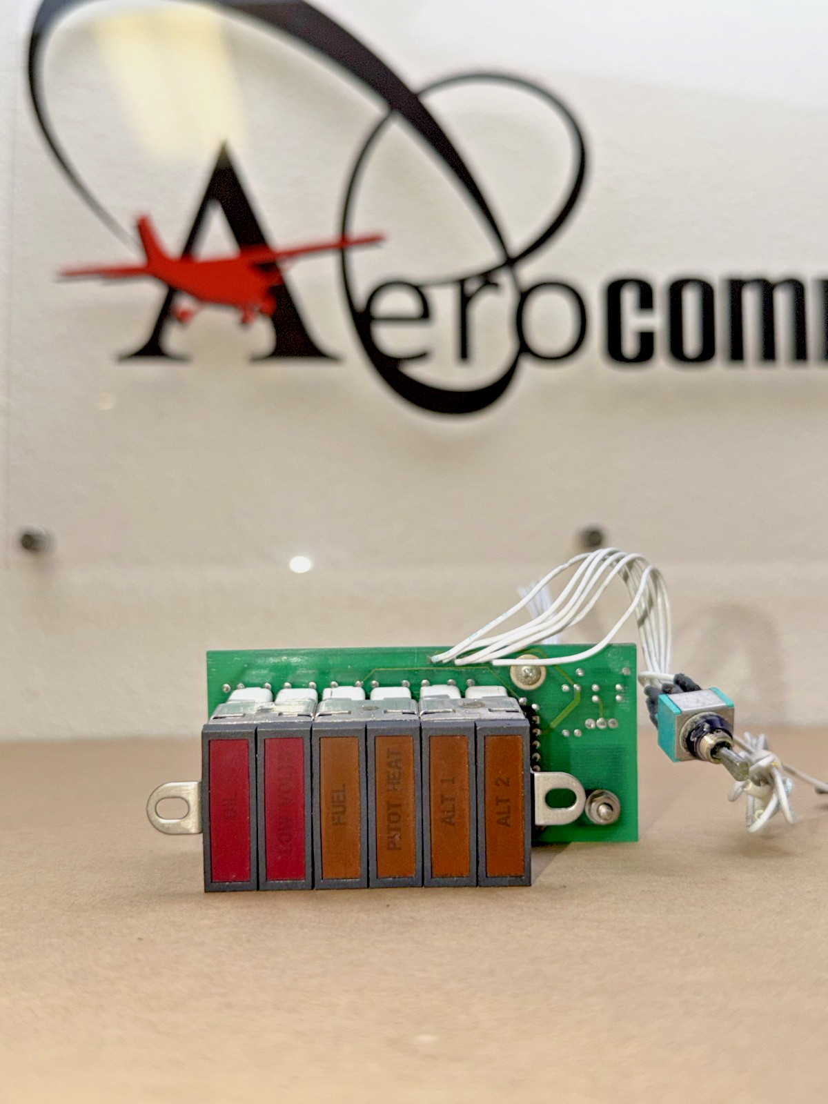 Cirrus Annunciator Panel Assembly P/N: 15260-004 (5002)