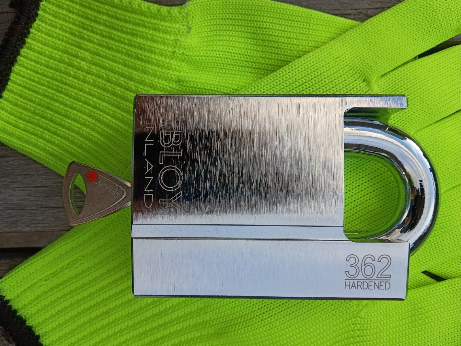 ABLOY 362 Hardened High Security Padlock, CEN Grade 6, 2 Keys