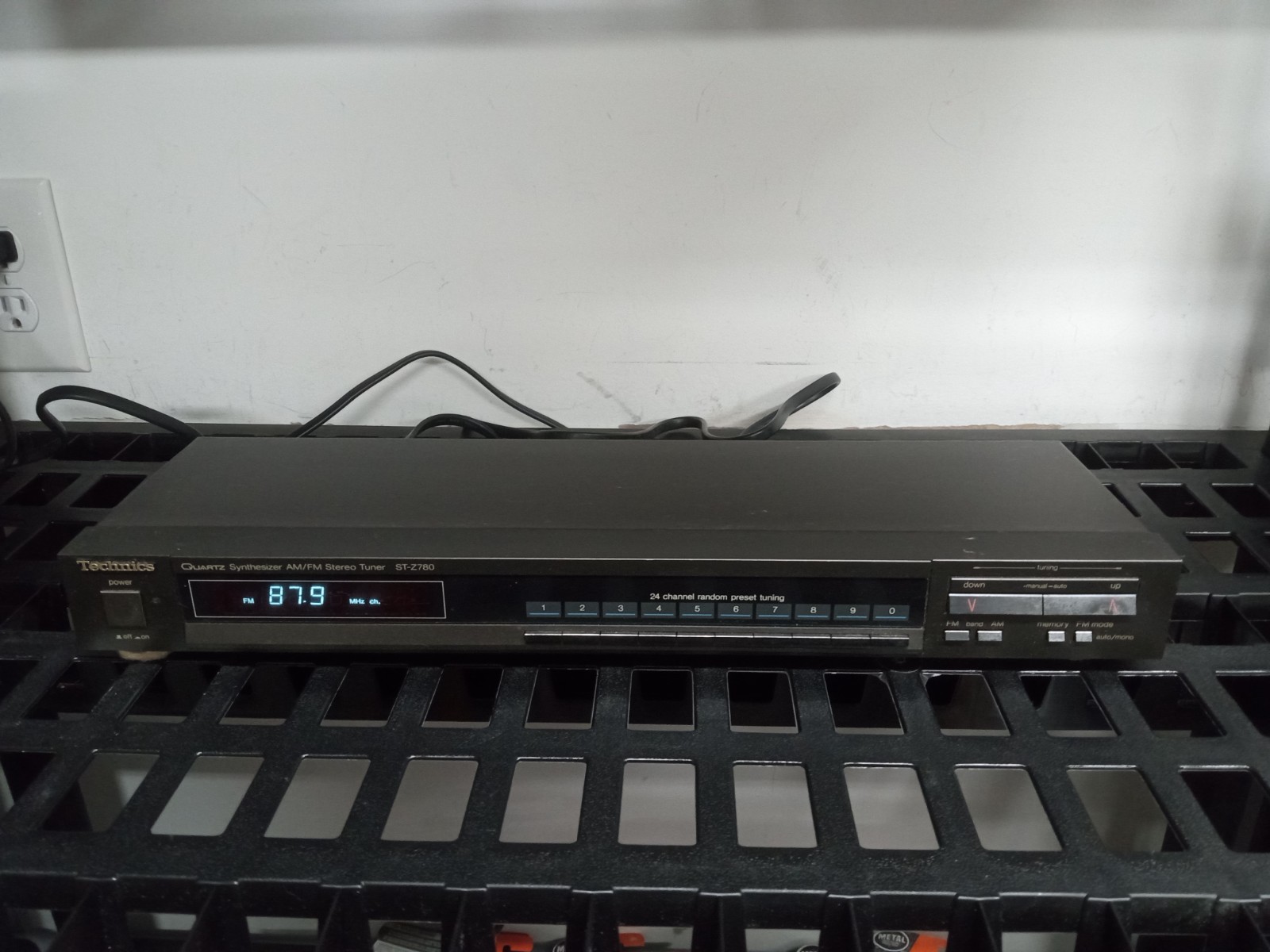 Vintage Technics ST-Z780 Stereo AM/FM Digital Tuner Working Tested