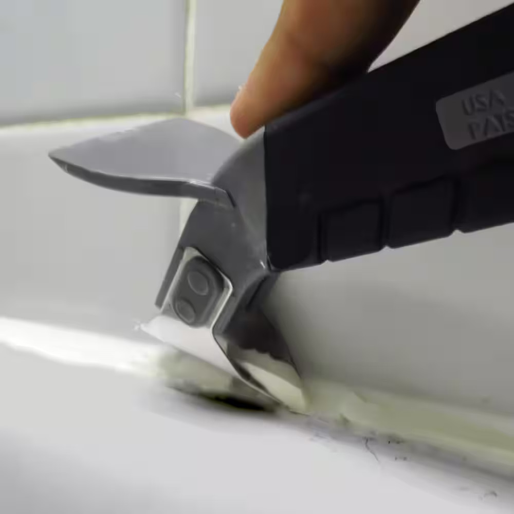 3-In-1 Caulk Tool