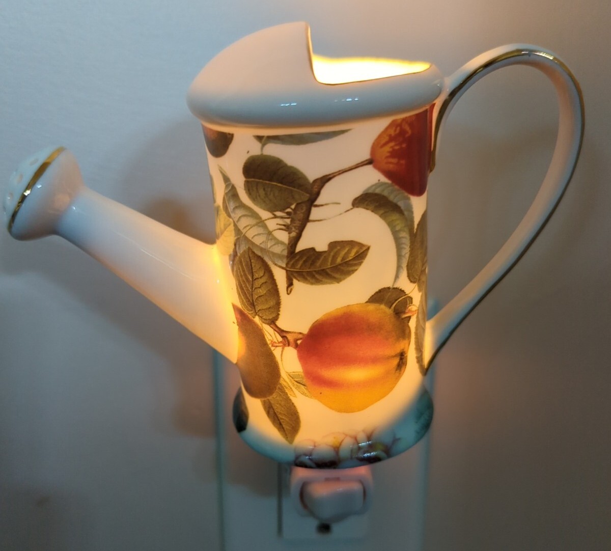 Porcelain Night Light 4" Tall Gardening Fruit Watering Can Gift EUC