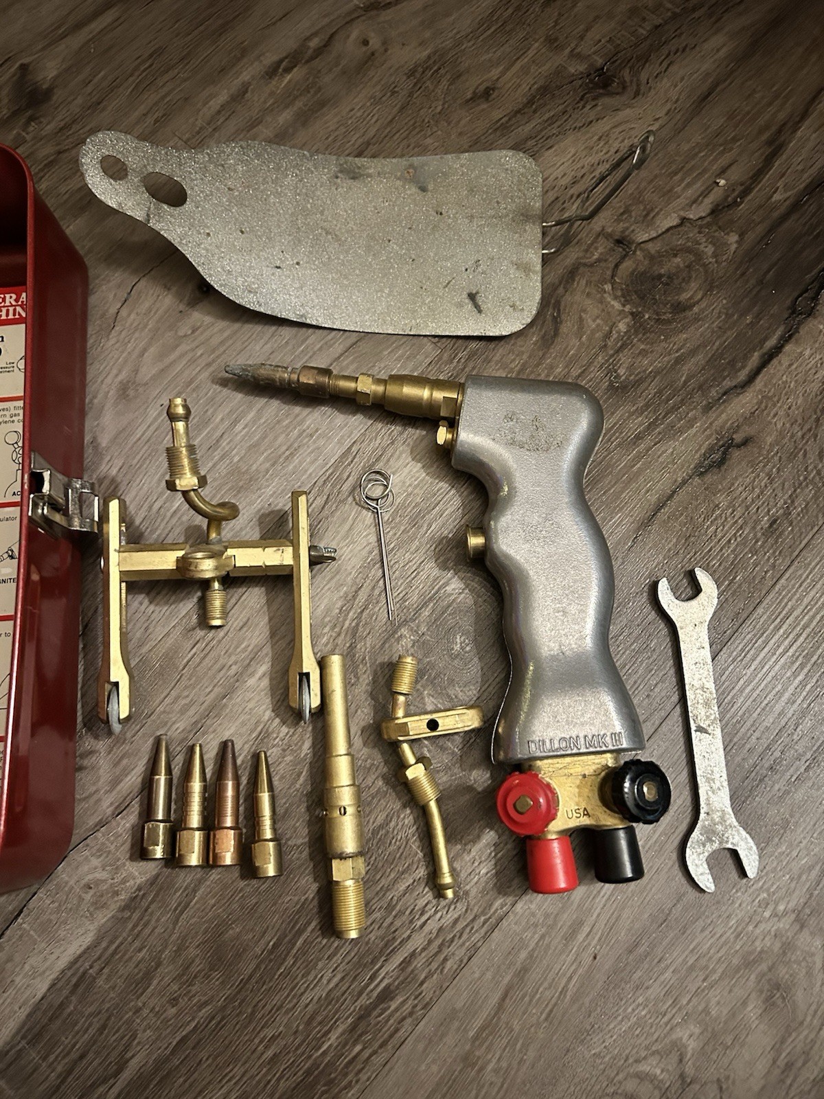 Henrob Dillon MK III Cutting Welding Torch System - Toolbox Case