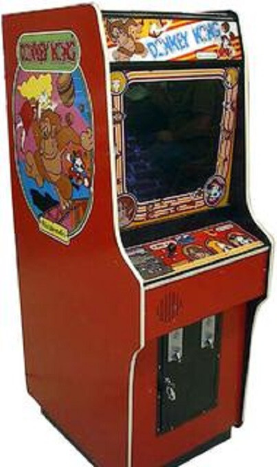 DONKEY KONG ARCADE MACHINE by NINTENDO 1981 (Excellent) *RARE*