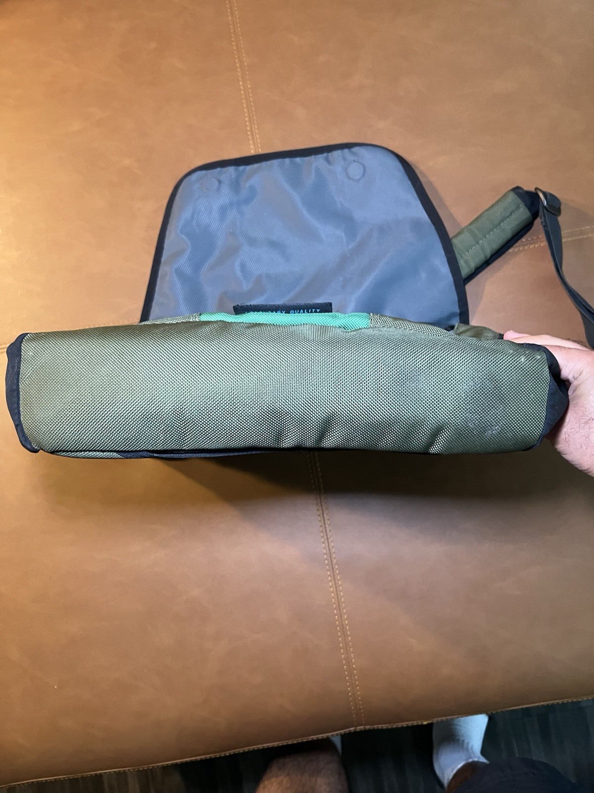 Timbuk2 Solid Green/Gray/Black Messenger Shoulder Bag Padded Adjustable Strap