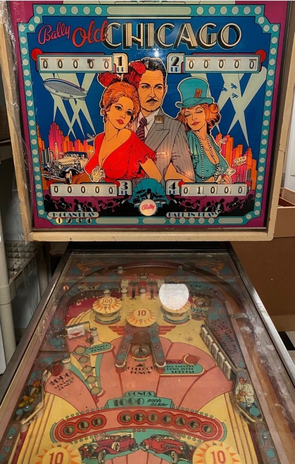 Vintage Bally Old Chicago Pinball Machine 1976; Great condition!