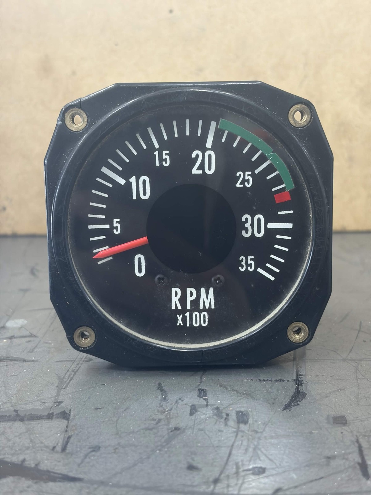 Westach Aircraft RPM Gauge / Unknown Part Num. /  Standard 3 1/8 inch Gauge /