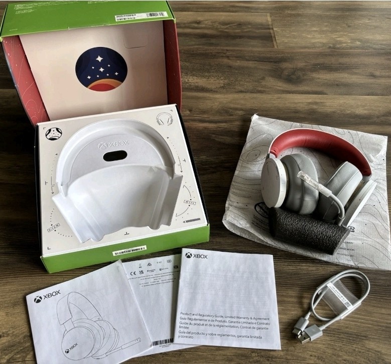 Xbox Starfield Limited Edition Wireless Headset. Complete In Box CIB.