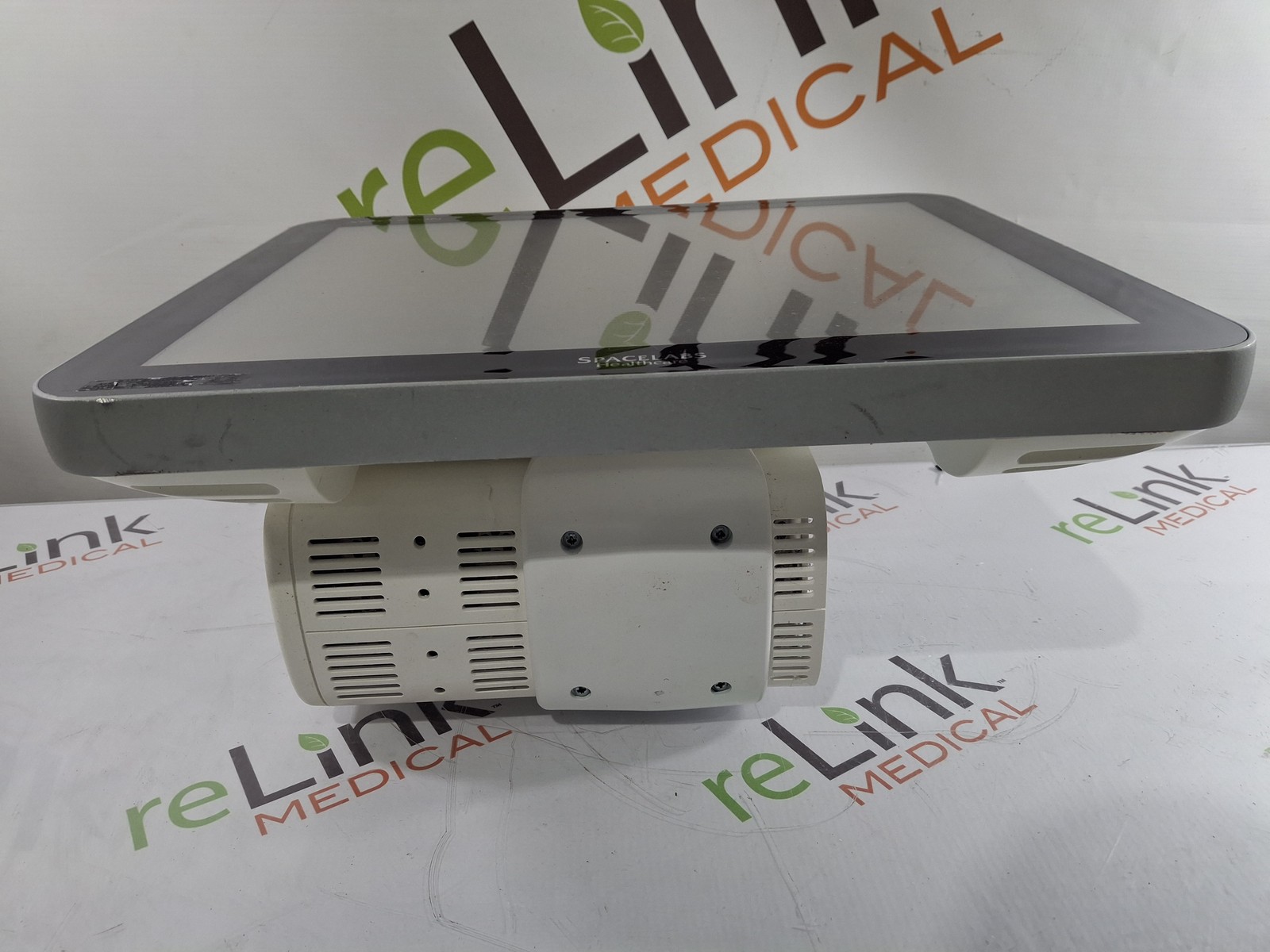 Spacelabs Healthcare Xprezzon Patient Monitor