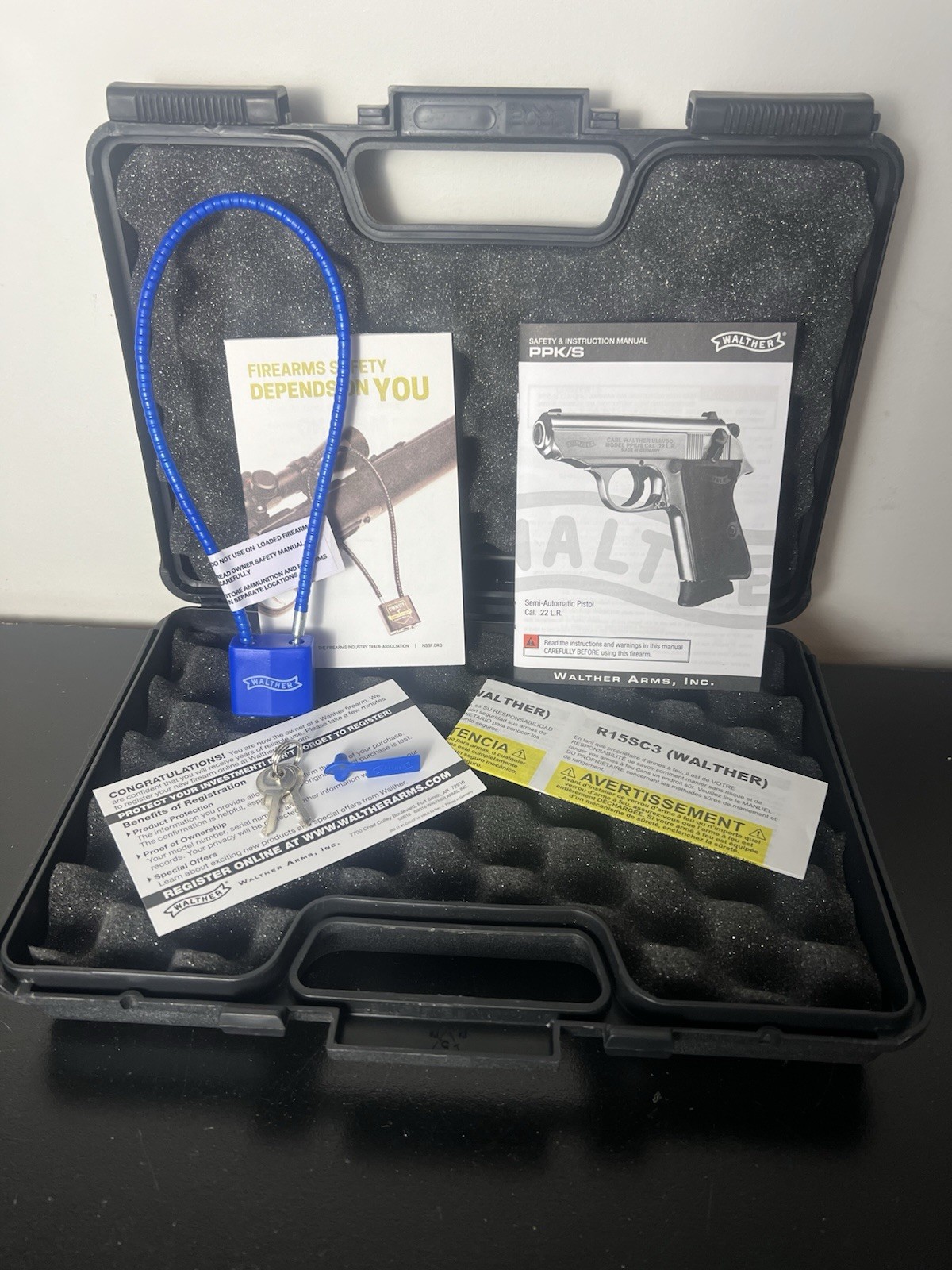 Factory Walther PPK/S .22 LR Empty Hard Case, Manual, Lock & Keys — CASE ONLY