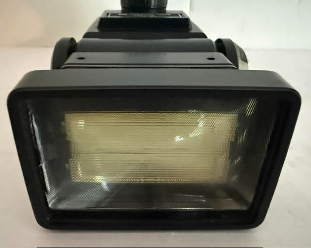 Vivitar Zoom Thyristor 285 Shoe Mount Strobe Flash