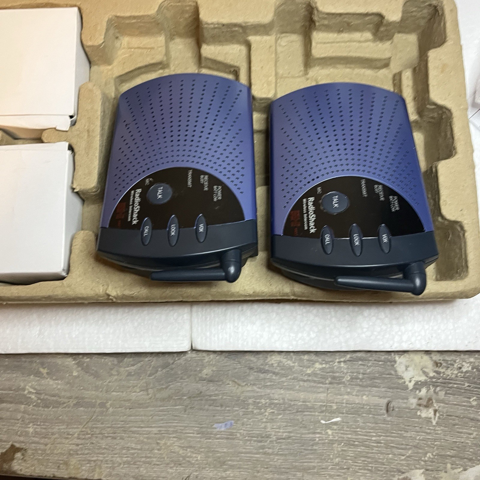 RadioShack 900MHz Wireless Intercom System (model 43-124).