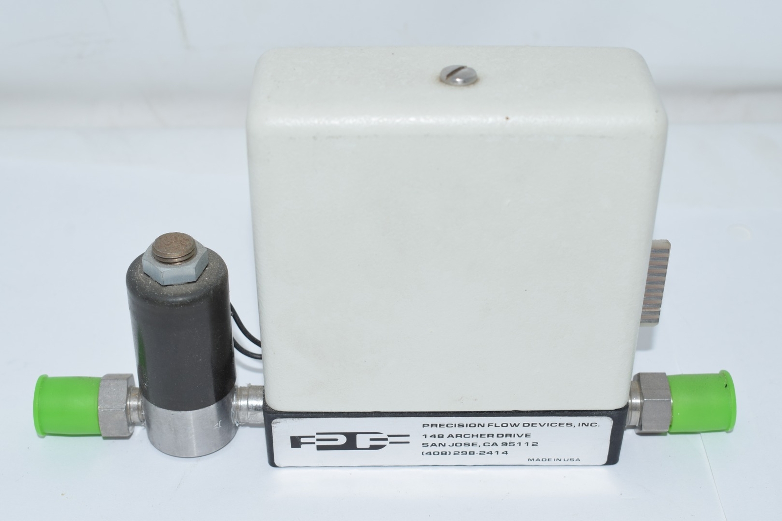 Precision Flow Devices Mass Flow Controller 02 Gas 200 SCCM Cap.