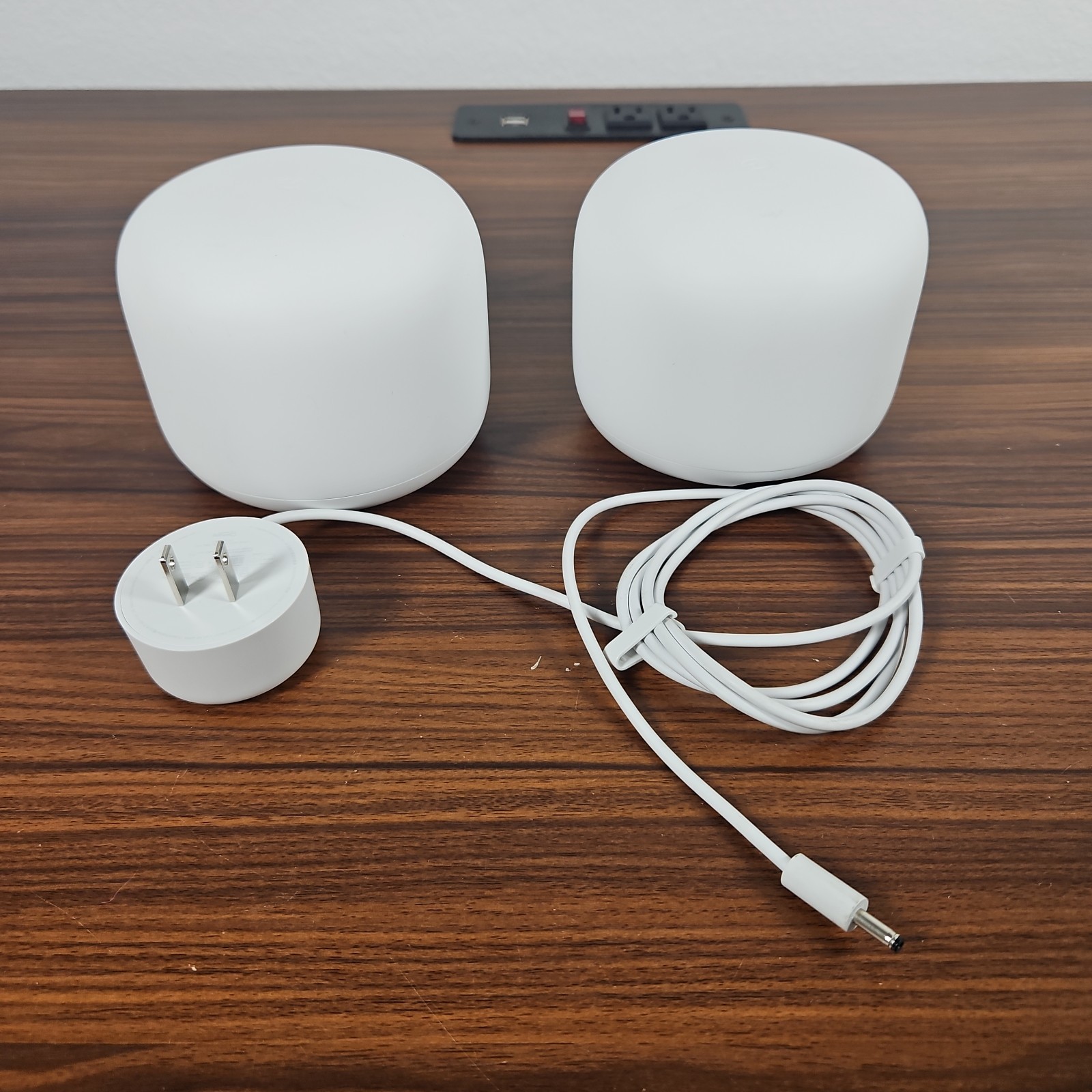 Google Nest Wifi H2D Dual-Band Router White 2200 Mbps 2x - Missing 1 Power Brick
