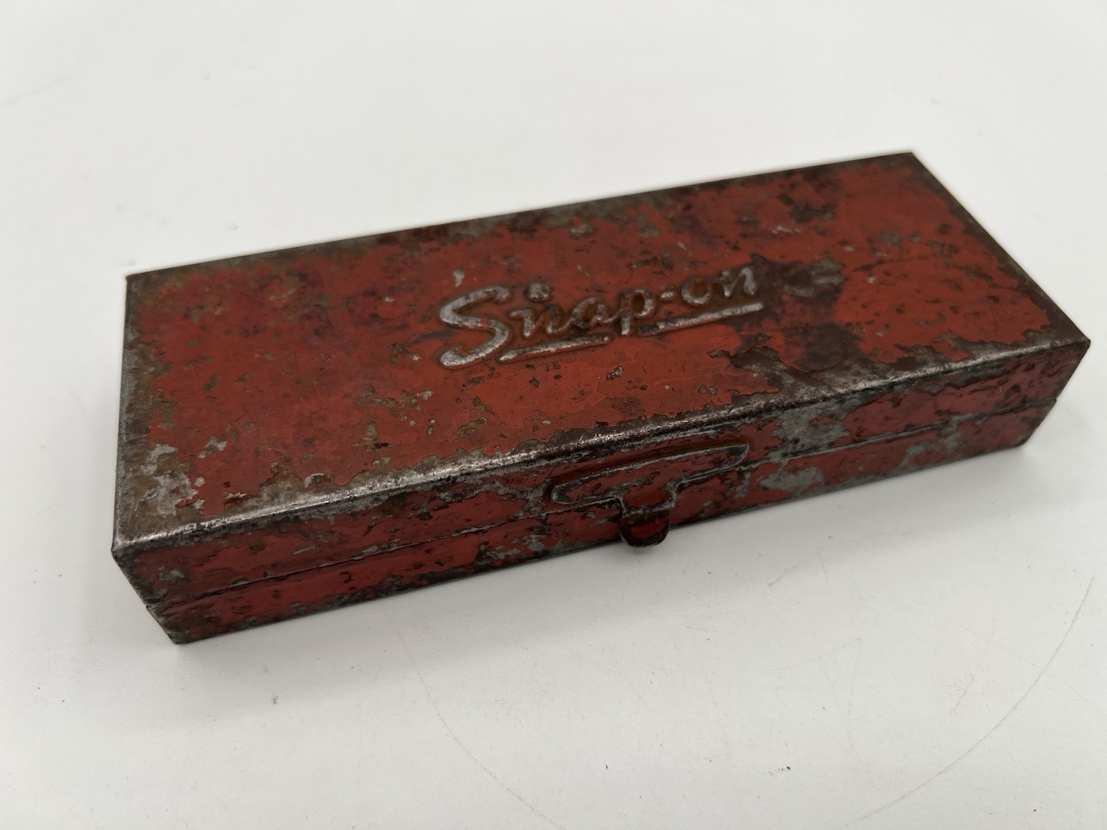 SNAP-ON TOOLS KRA-222B VINTAGE SMALL RED METAL SOCKET SET STORAGE BOX 6.5"
