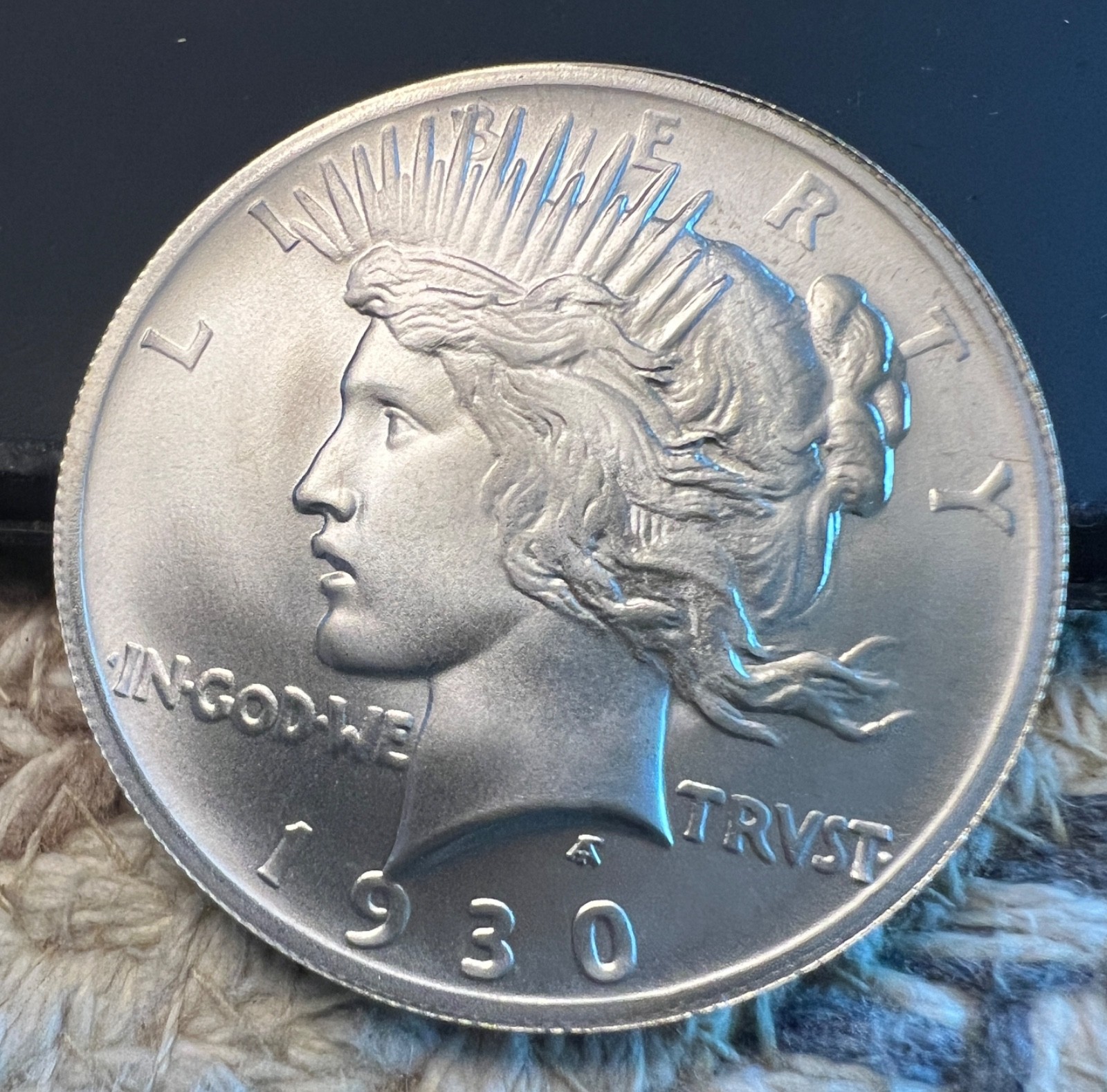 1930-D Peace Dollar Hi-Relief High Grade Overstrike Daniel Carr /1