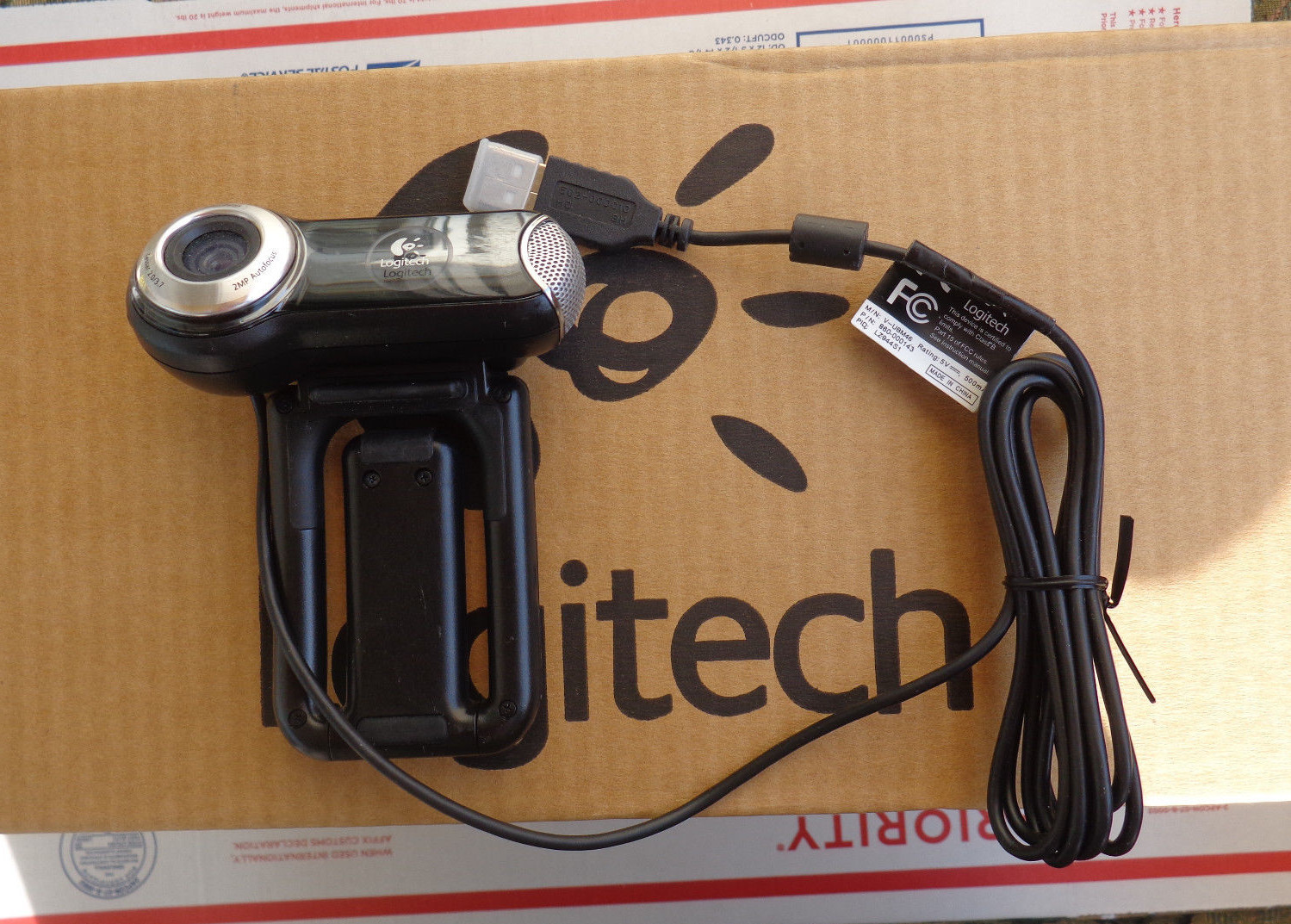 Logitech QuickCam Vision Pro for Mac & Win (Black) in Very-Good Work Condition