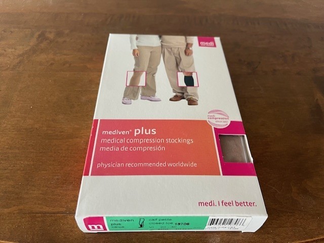 Mediven Plus 19706 CT 20-30 Compression Beige Knee Highs Size VI Petite