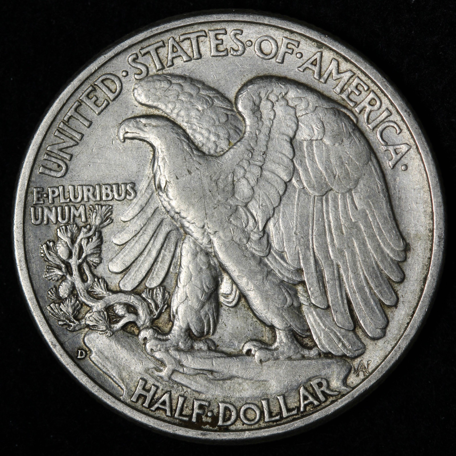 1938-D Walking Liberty Silver Half Dollar XF++ E384 KQCCM