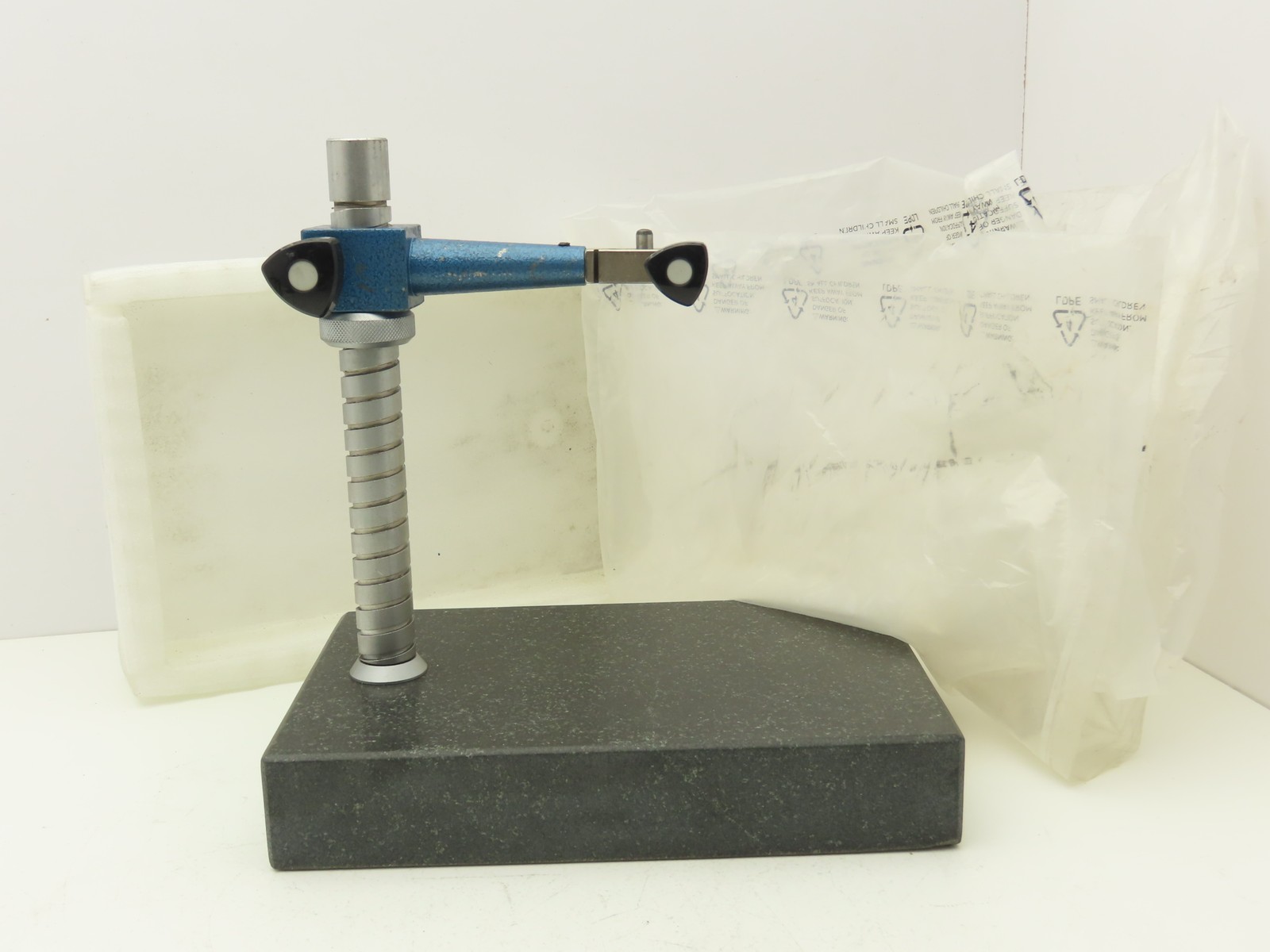 SPI 54-253-0  12x8x2" Granite Plate Comparator Indicator Stand Mount 10"Post