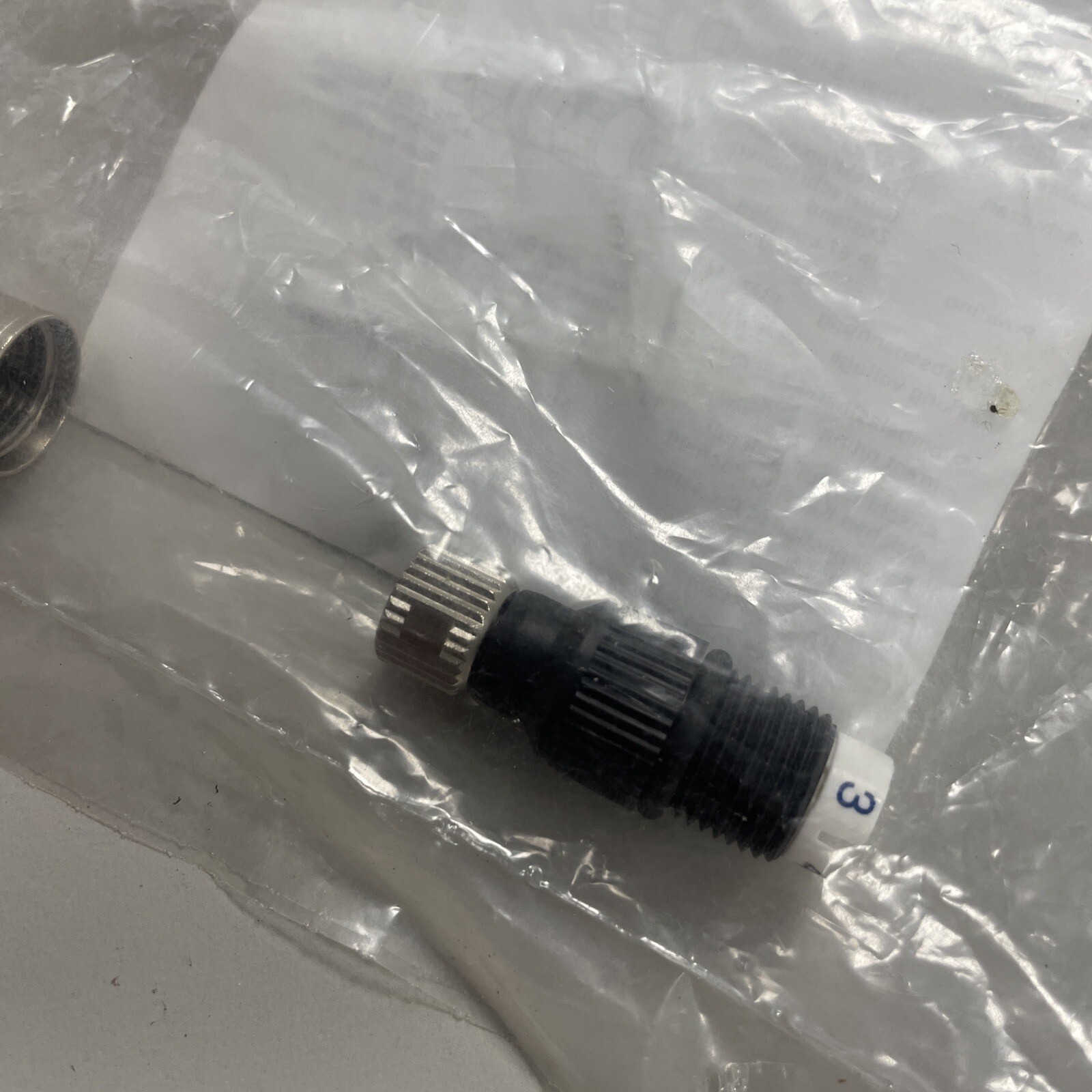2pcs Male Murr 7000-08381-0000000 MOSA M8