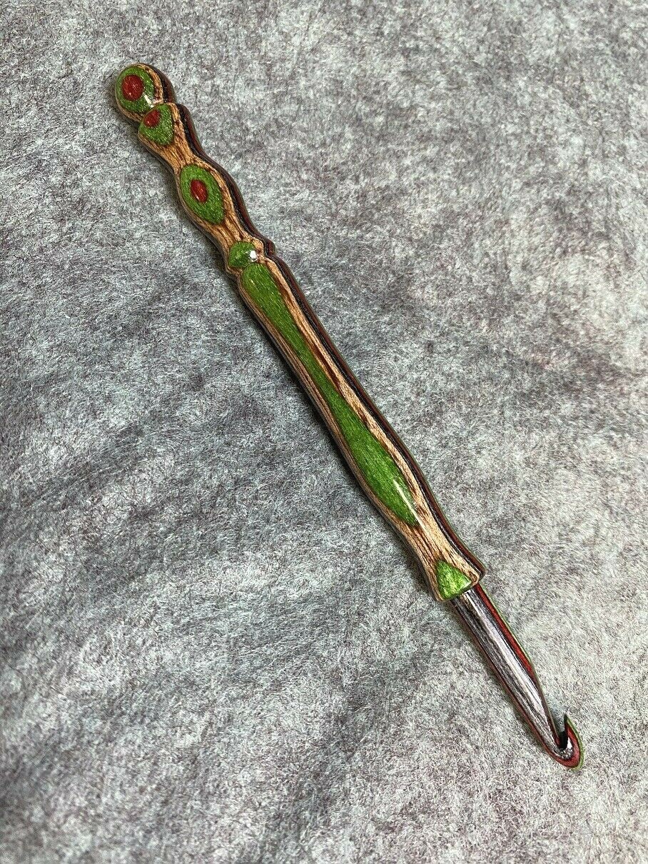 Hand carved Forest SplendorWood YARN  CROCHET HOOK  size K