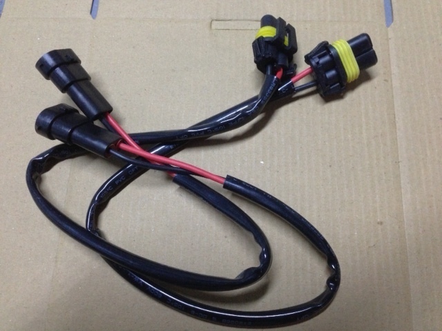 H11 Male Connector to HID ballast wire Harness
