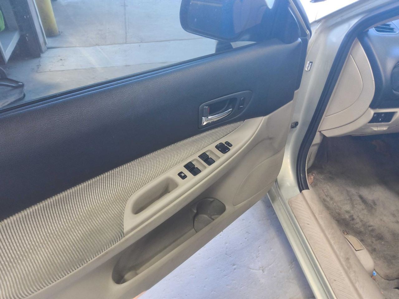 Mazda 6 2005 Battery Tray 588474