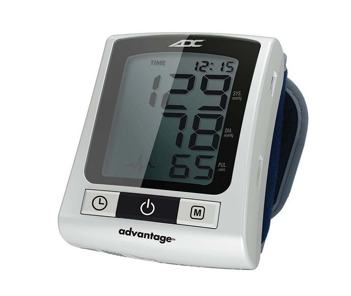 NEW ADC Advantage 6015N Digital Wrist Blood Pressure Monitor