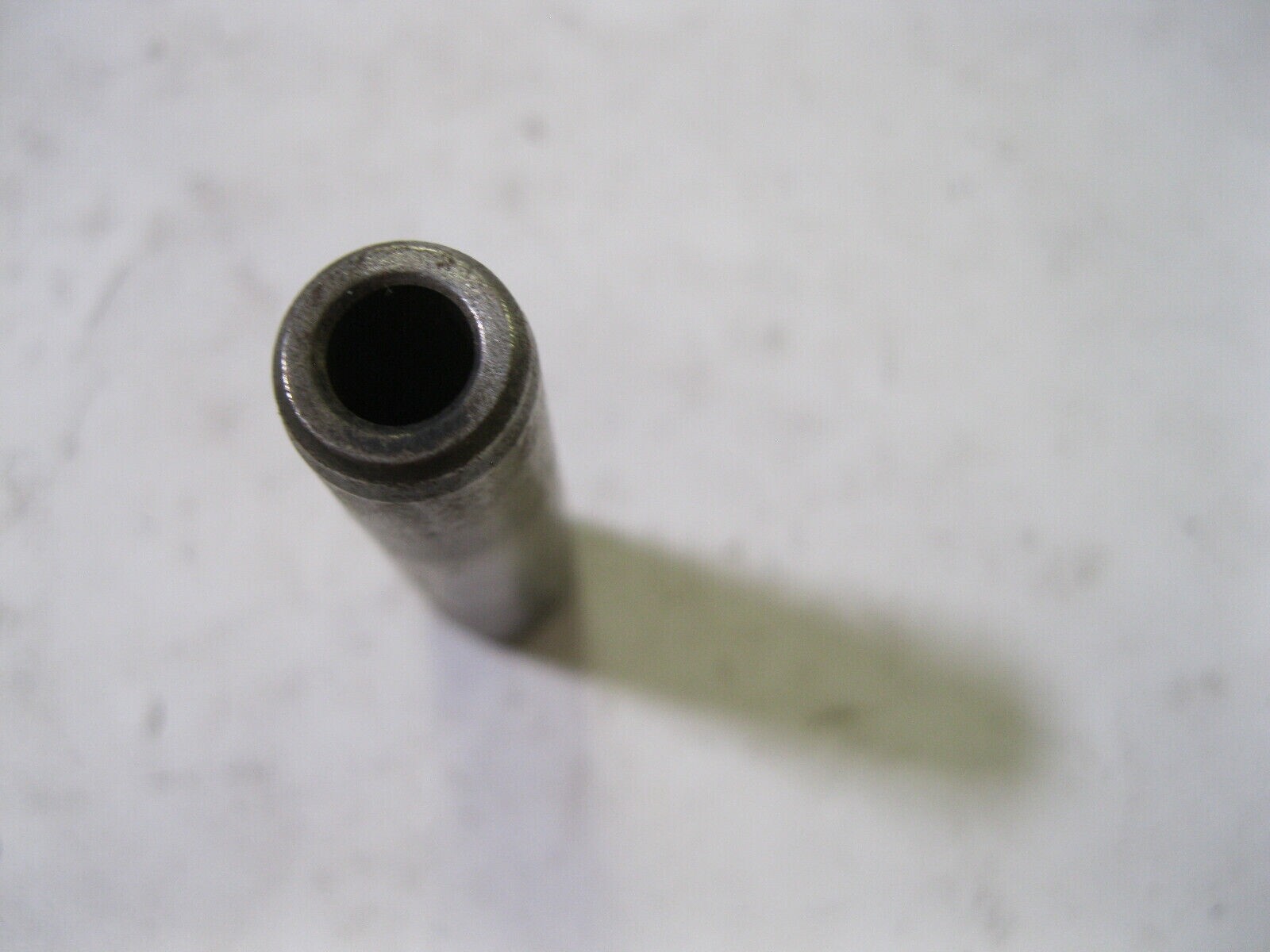 SB International 140-3047 Valve Train Components - Engine Valve Guide