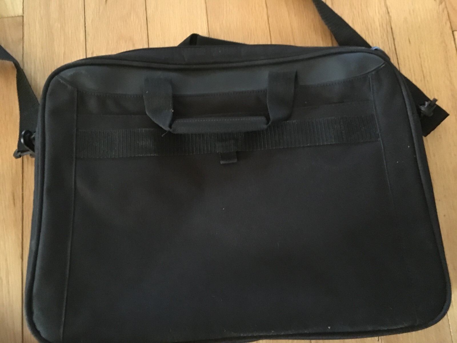 Dell 17” Black Computer Full Size Laptop Case Briefcase Adj Shoulder Strap