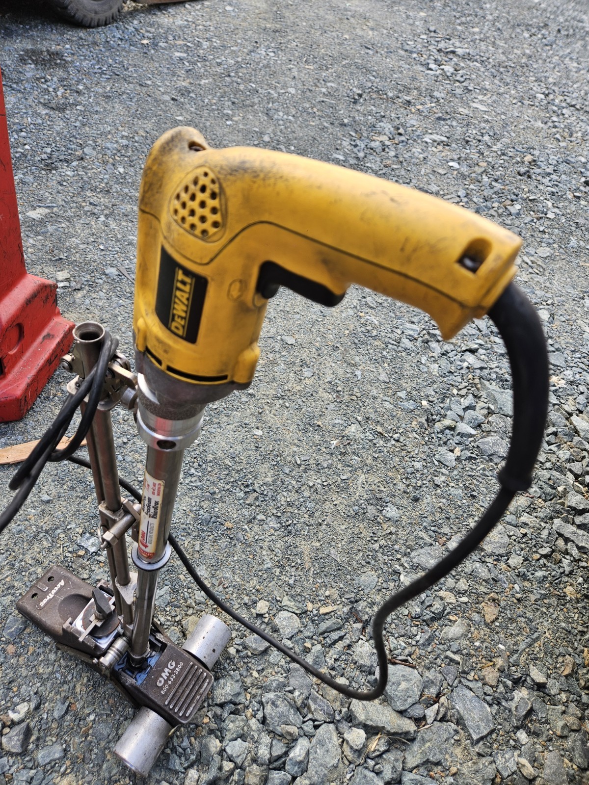 Accutrac Buildex/ Roof Drill System Insulation Deck Plates & Fasteners Accuseam