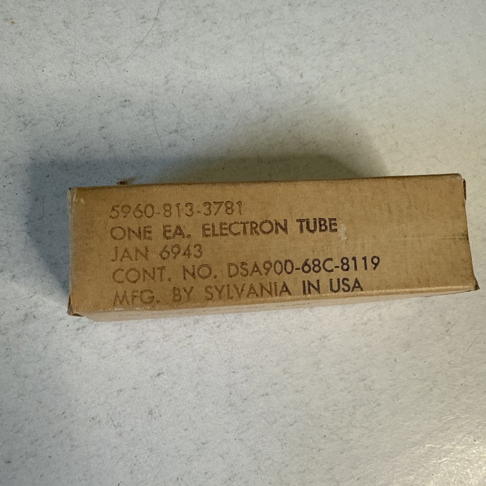 6943 SYLVANIA NOS BOXED VALVE TUBE 1968 Tu5