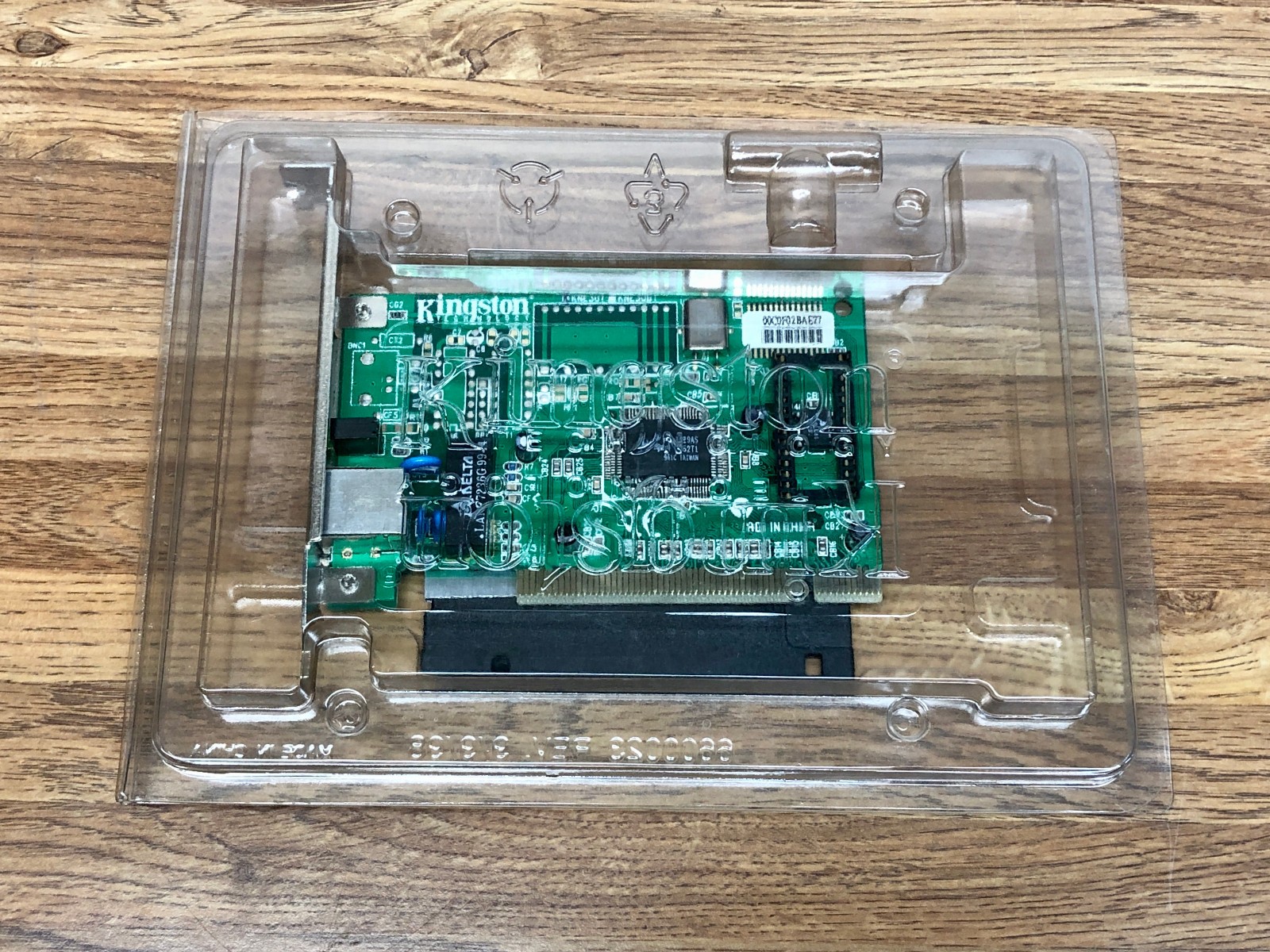 Kingston KNE30T PCI Network Card New Open Box