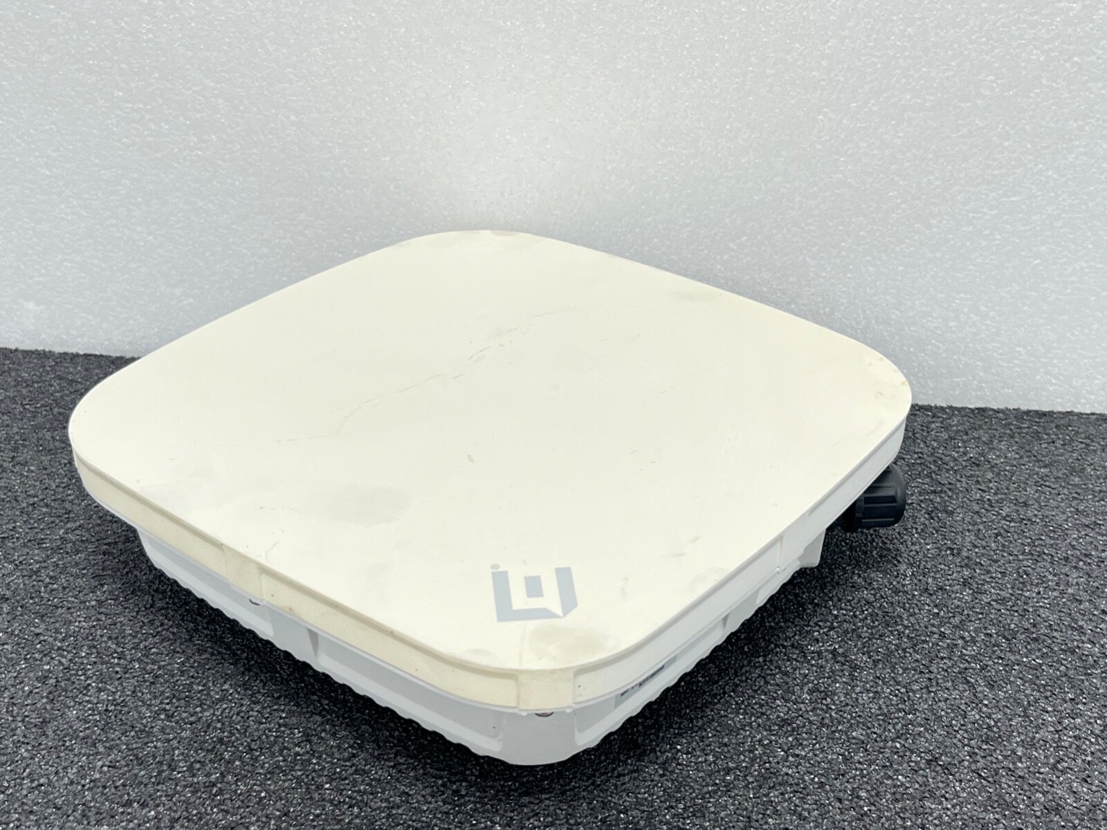 Aerohive / Extreme Networks AP460C 4.8 Gbps Wireless Access Point Great Conditio