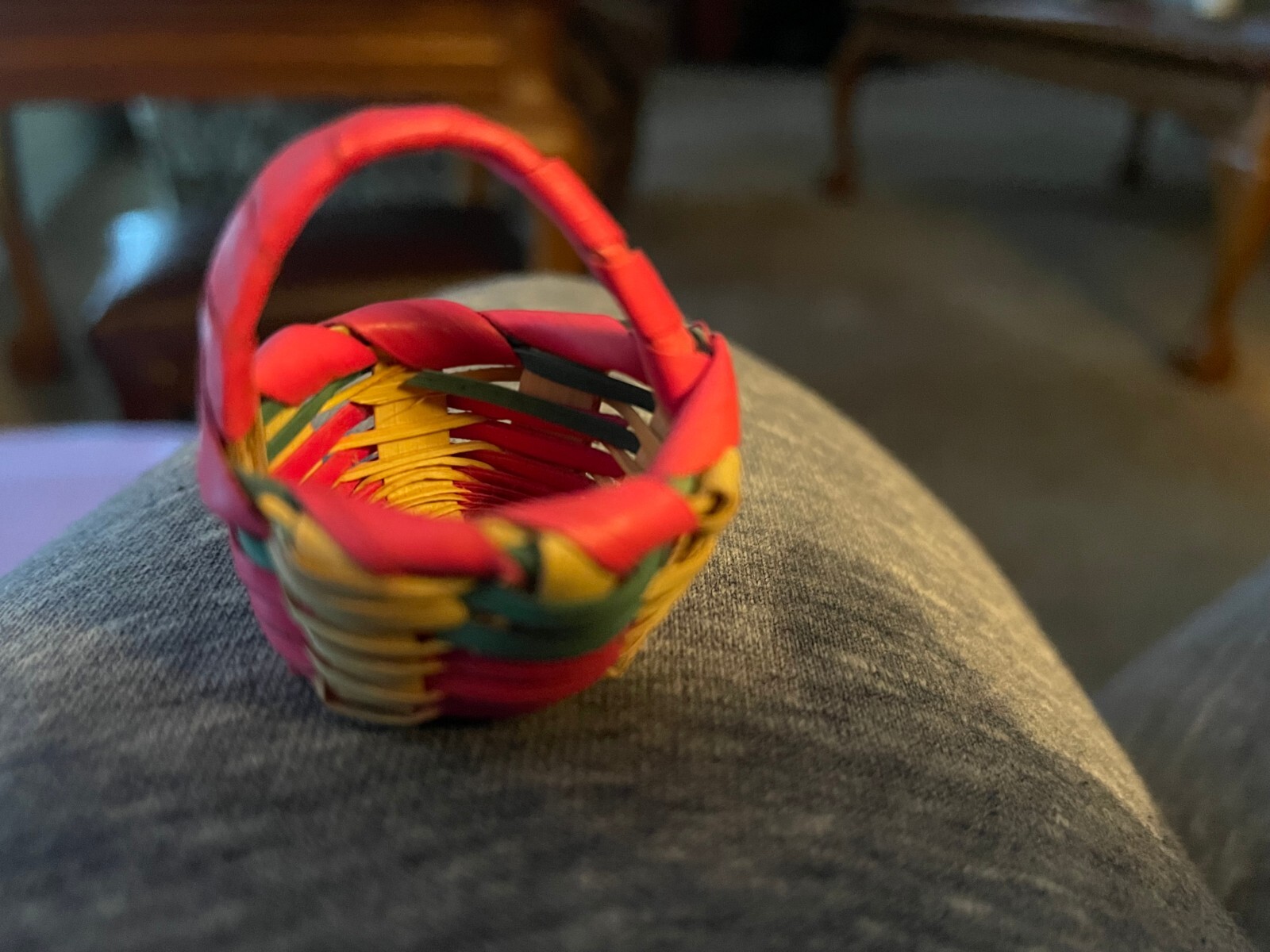 minature  doll house multi colored basket