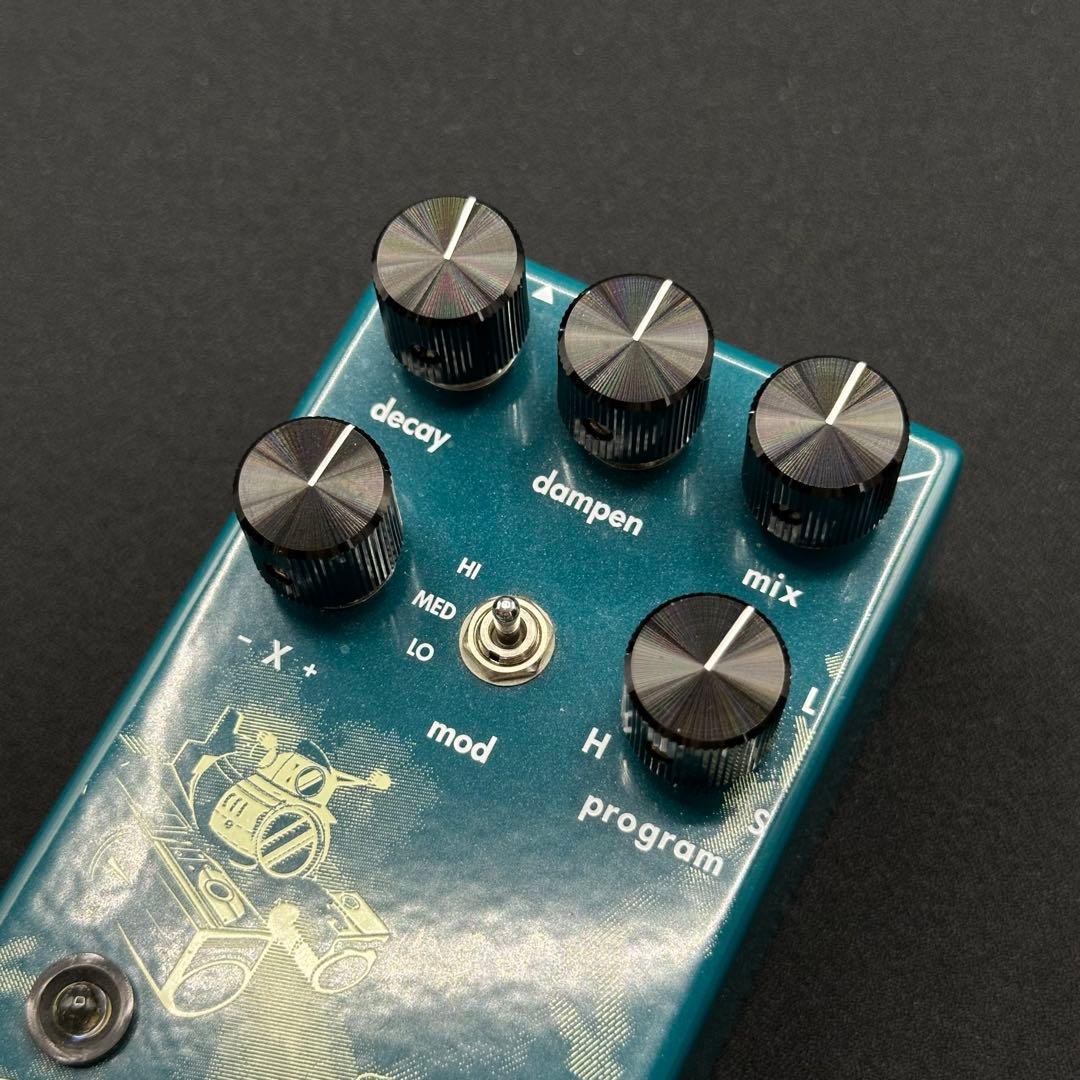 Walrus Audio Fathom Effects Pedal Tested