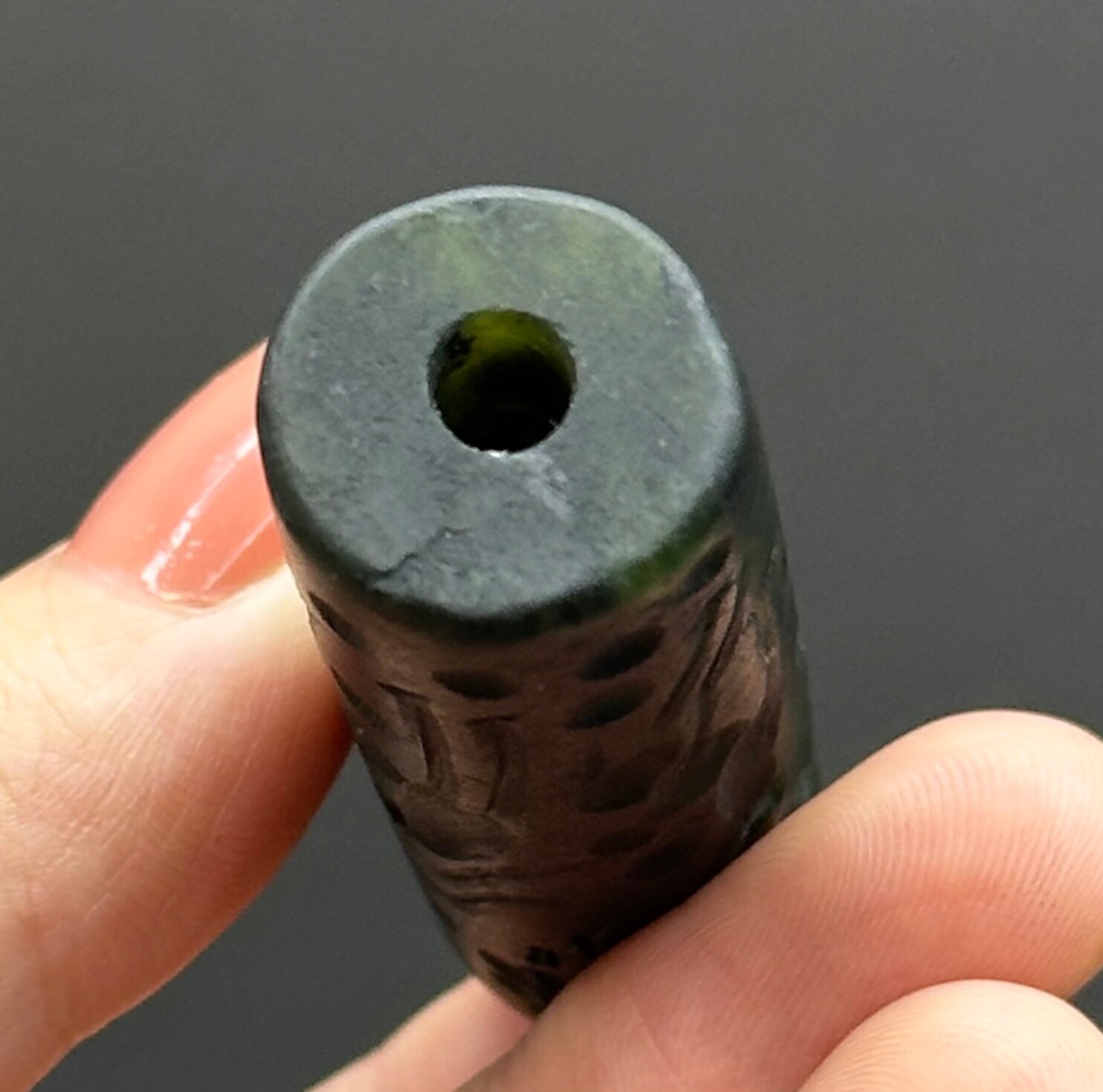 Ancient near eastern rare Agate stone intaglio cylinder bead